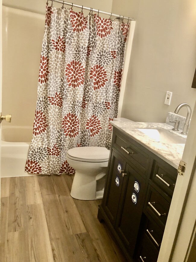 Photo - 5 Oak Hill Ln Unidad 3