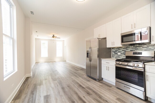 Photo - 2248 W 21st St Unit 1R