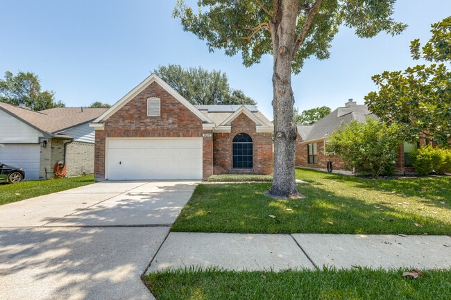 Building Photo - 3012 High Plains Dr Rental