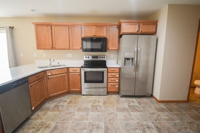 Photo - 3 Floor Townhome With Large Yard