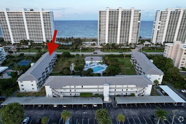 Building Photo - 2700 Banyan Rd Unit 3 Rental