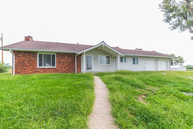 Photo - 15303 Cameron Rd