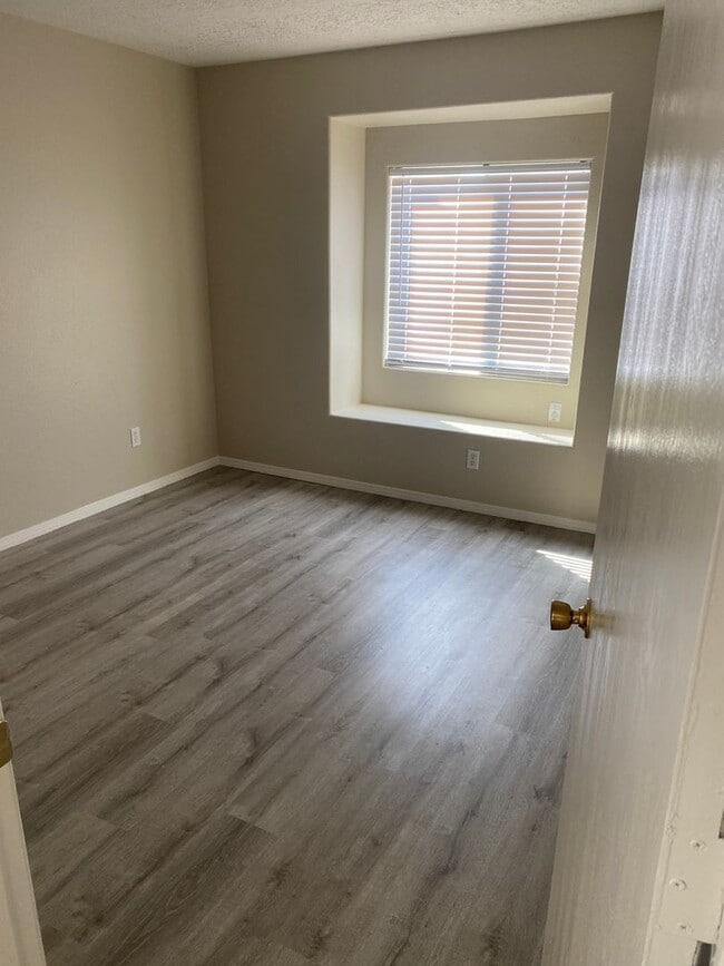 Photo - 8408 Cedarcroft Rd NW