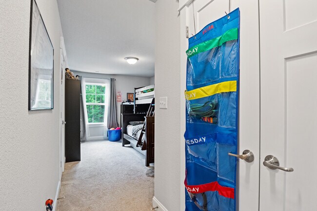 Photo - 4805 Regal Ct