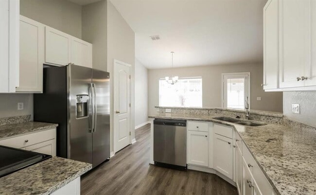 Photo - 1649 Hallcrest Dr