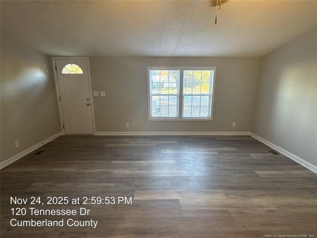 Photo - 120 Tennessee Dr