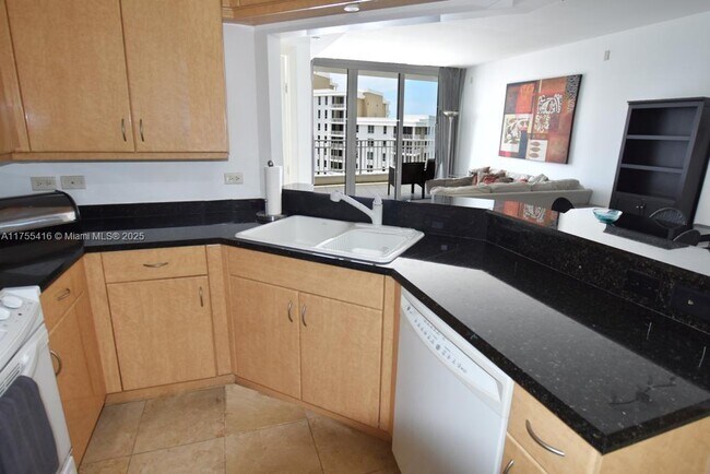 Photo - 801 Brickell Key Blvd