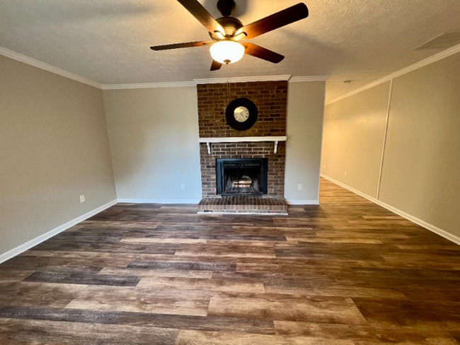 Photo - 2376 Rosedale Rd