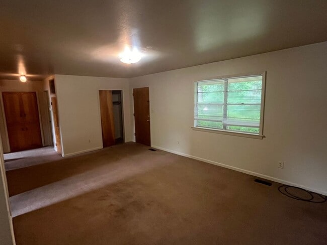 Photo - 105 Ave 3 NW Unit 2