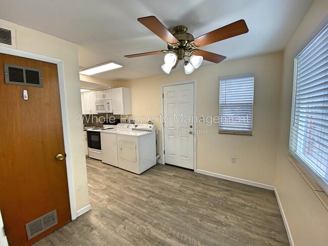 Photo - 4815 Flower Ct