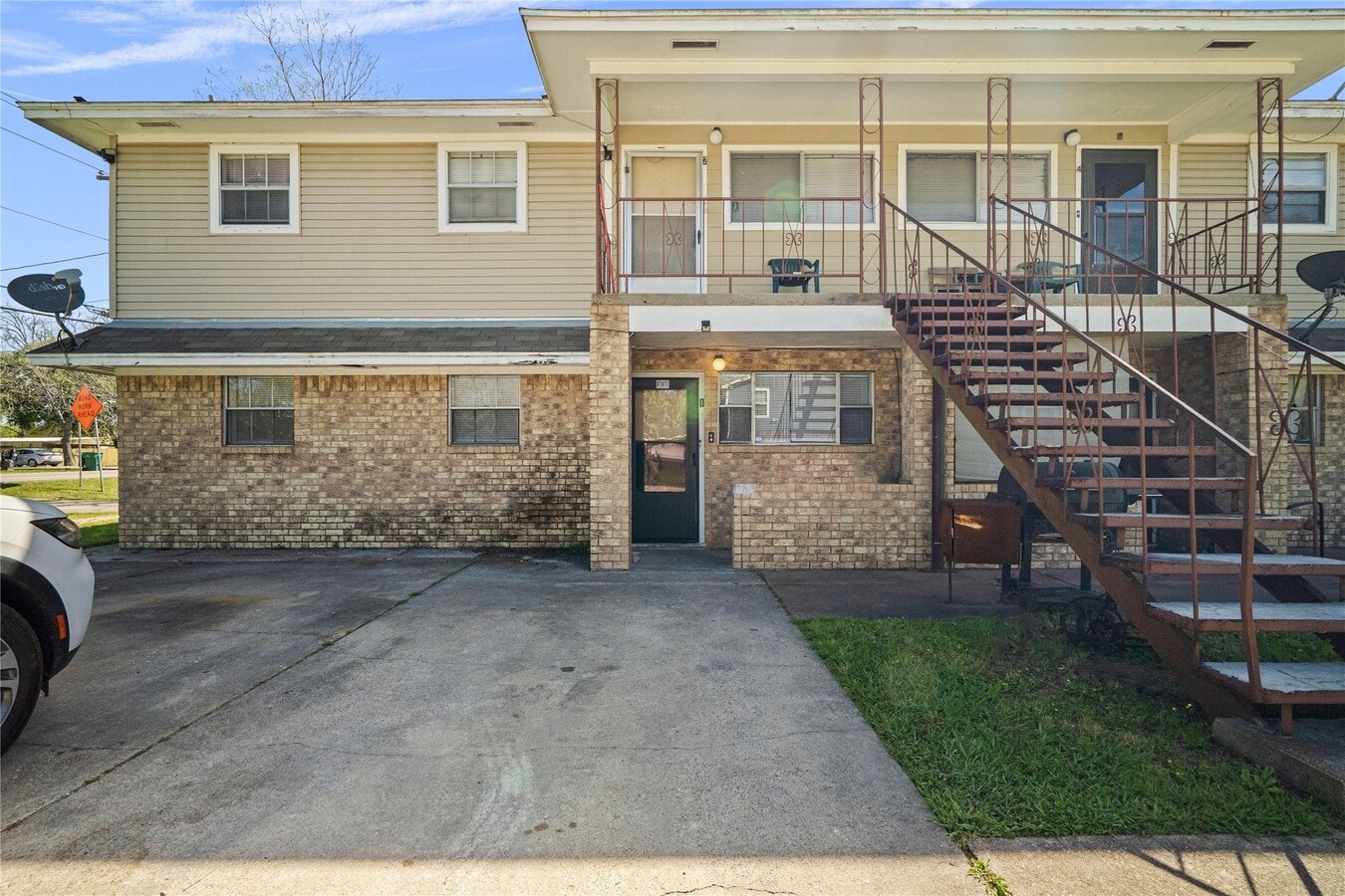 Photo - 2729 Main St Unidad 8