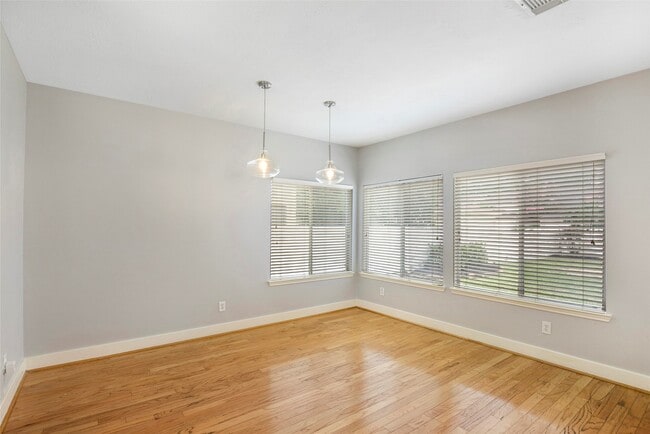 Building Photo - 18631 Atasca Oaks Dr Rental