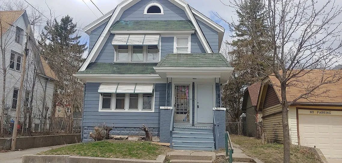 Photo - 616 W Chambers St