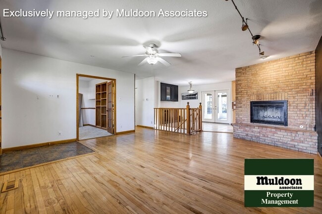 Photo - 70 Caledonia Rd