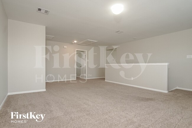 Photo - 29018 Innes Park Pl