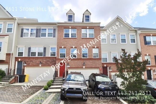 Building Photo - 8611 Stone Hill Ln