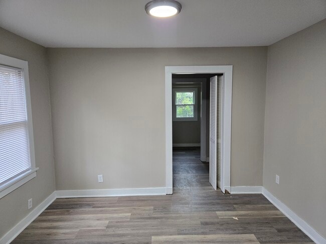 Photo - 1919 Warren St