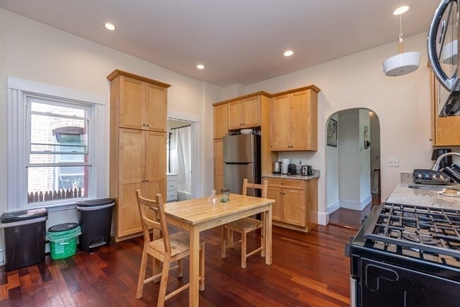 Photo - 36 Cedar St Condo Unit 1