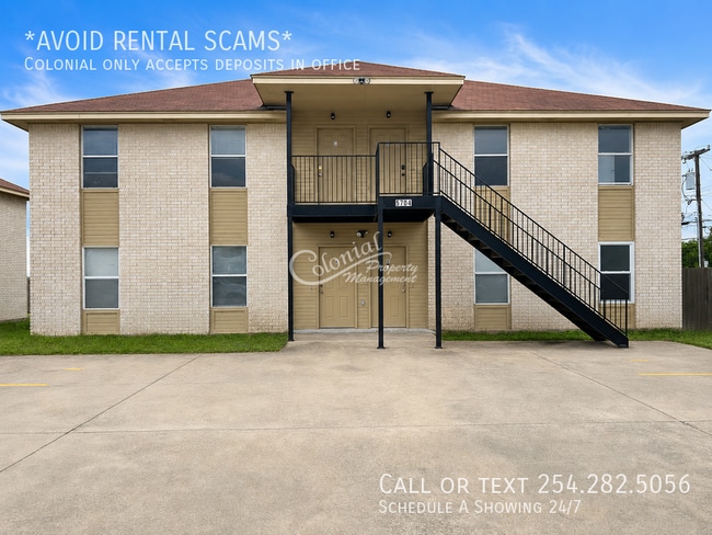 Building Photo - 5704 Greengate Dr