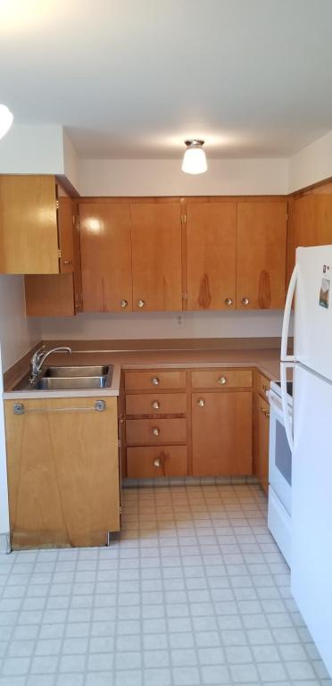 Photo - 1615 Hanaford Ave