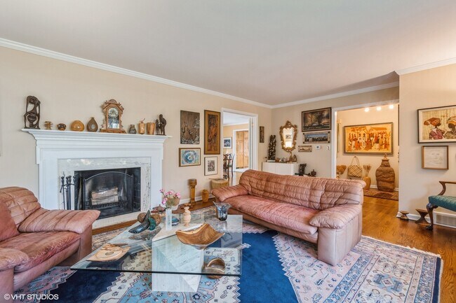2510 Sheridan Rd