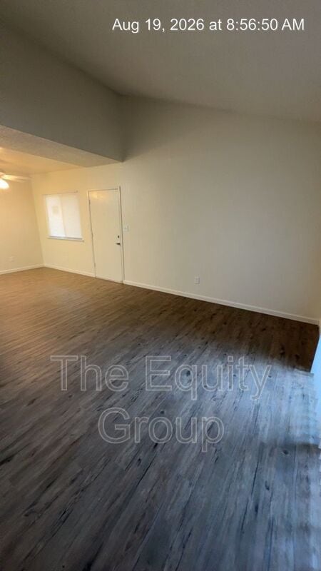 Photo - 1322 W Elowin Ave
