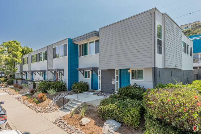 Loma Palisades - Loma Palisades Apartments