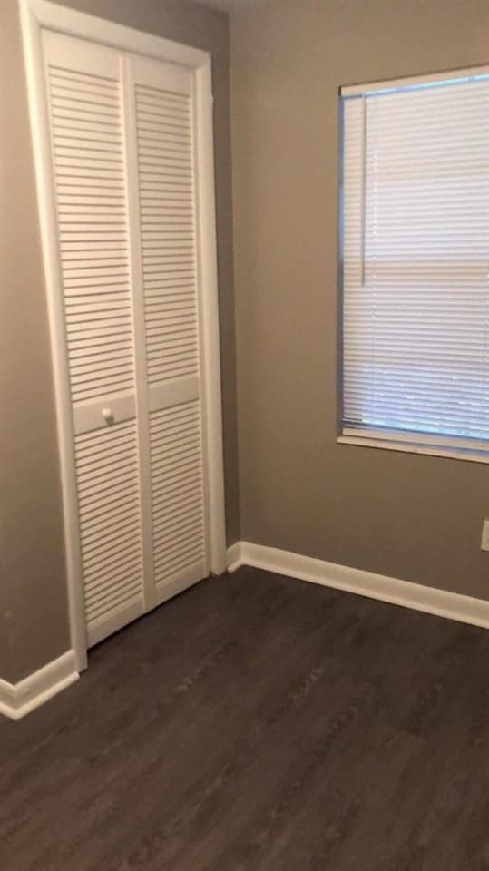 Photo - 2216 Saxon St