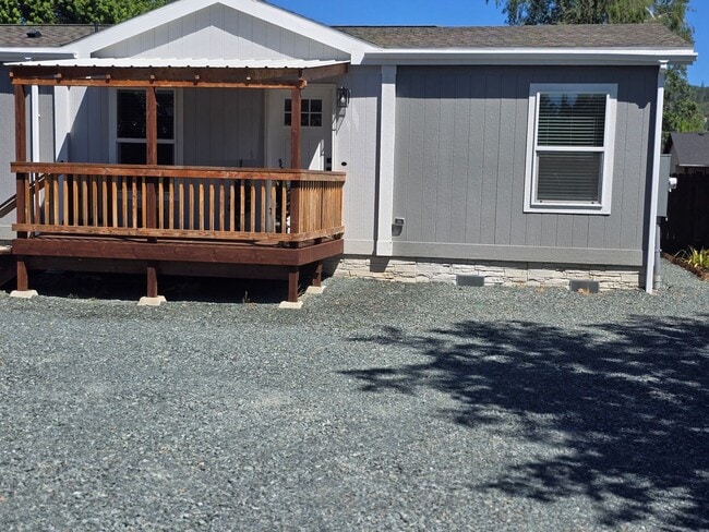 Photo - 2178 Lower River Rd