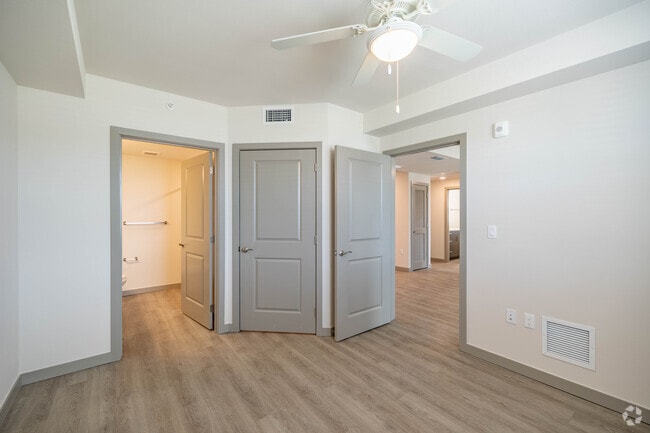 3BD, 2BA - 1,050SF - Primary Bedroom