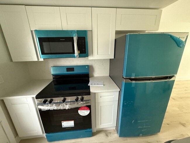 Photo - 1480 E Sample Rd Unit 103