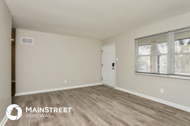 Photo - 2366 Wesford Dr