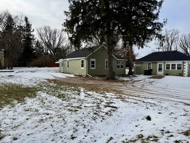 Photo - 3717 State Line Rd