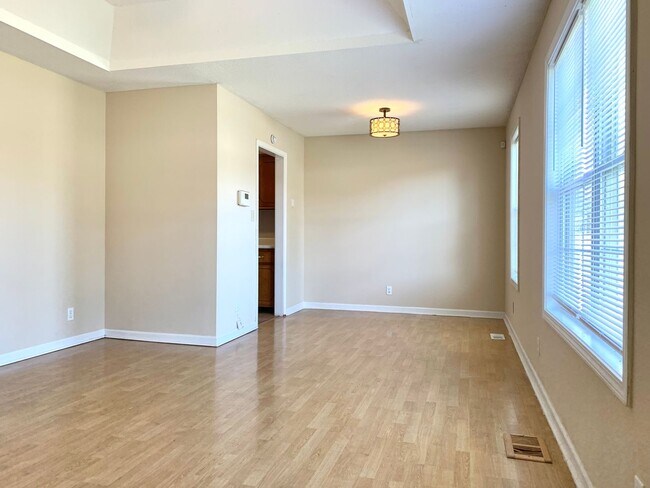 Photo - 1024 Poppy Seed Dr