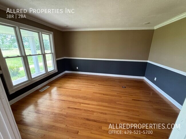 Photo - 1855 Brush Creek Rd