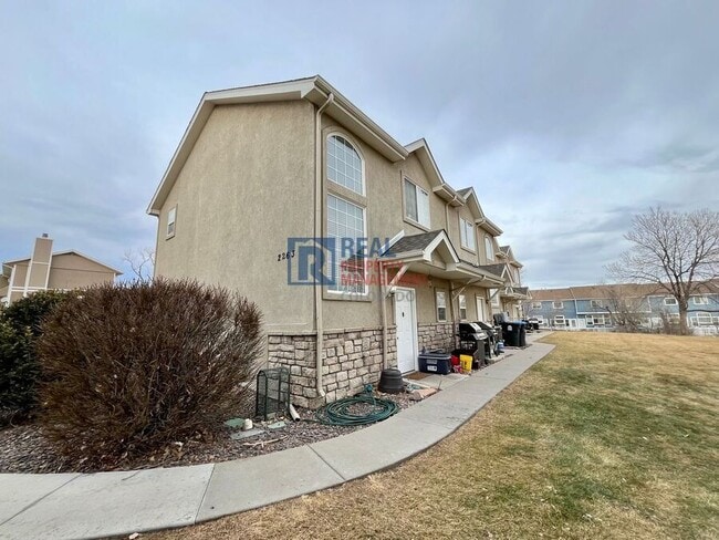 Building Photo - 2263 Coronado Pkwy N Unit B