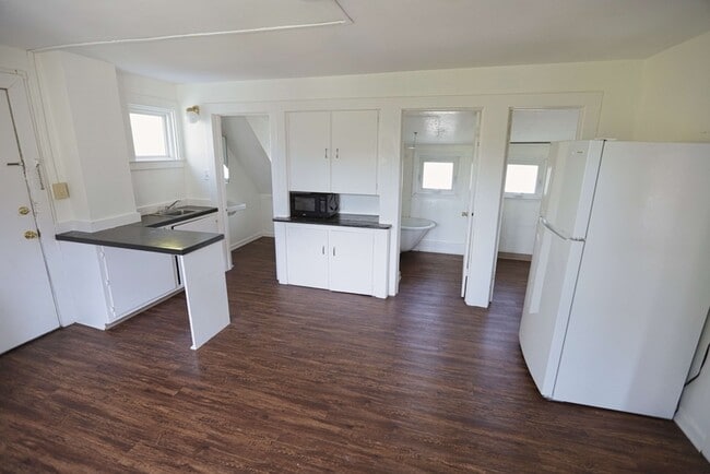 Photo - 1027 Fulton St E Unit #2