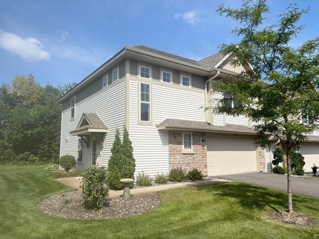 Building Photo - 19488 Tamarack Point Rental