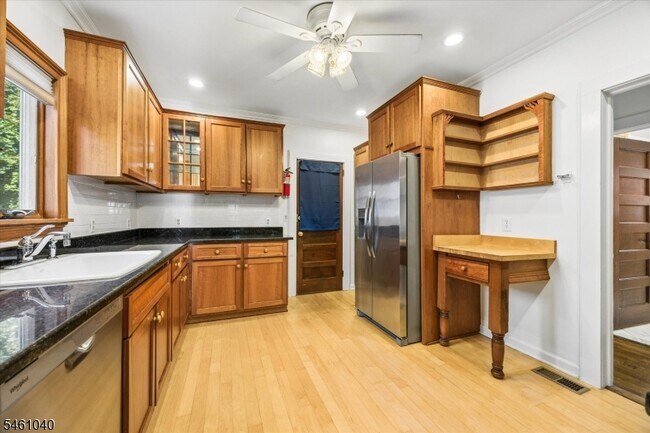 44 Walnut Crescent