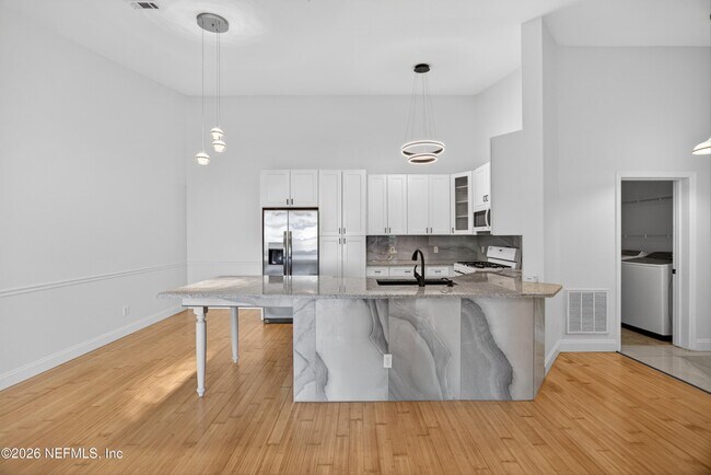 Photo - 13810 Sutton Park Dr N Unit 220