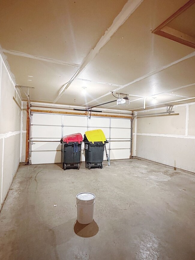 Photo - 2332 Hopkins Dr