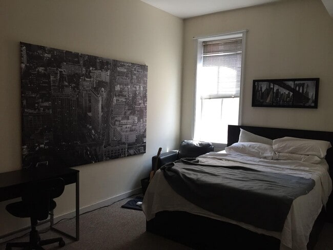 4 Davis Ave Unit 1C