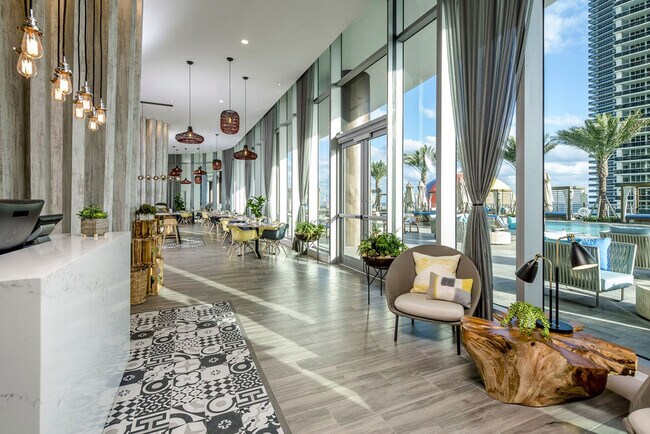 Photo - 4111 S Ocean Dr Unidad ID1227554P