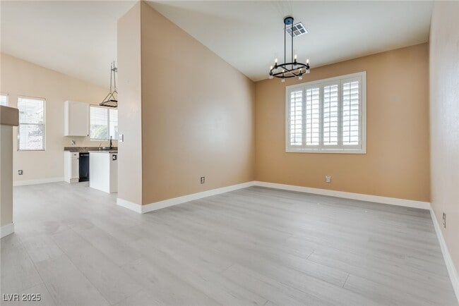 Photo - 1340 Rolling Sunset St