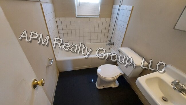 Photo - 2715 Howell Ct