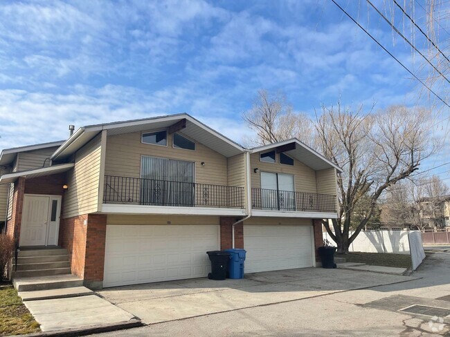 Building Photo - Remodeled Holladay duplex for rent! Rental