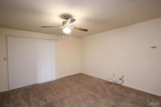 Photo - 7116 Pearson Rd