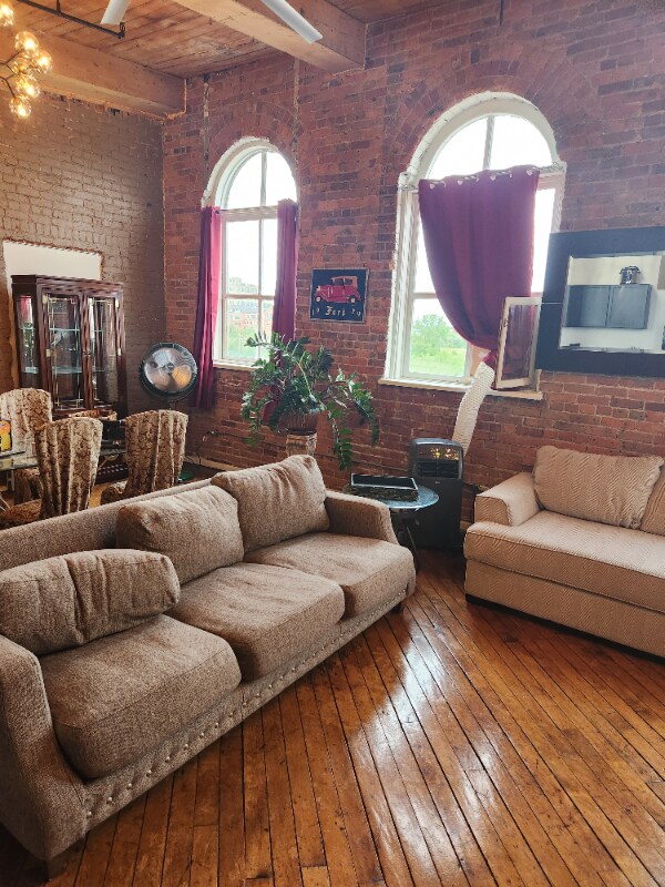 Photo - 227 Iron St Condo