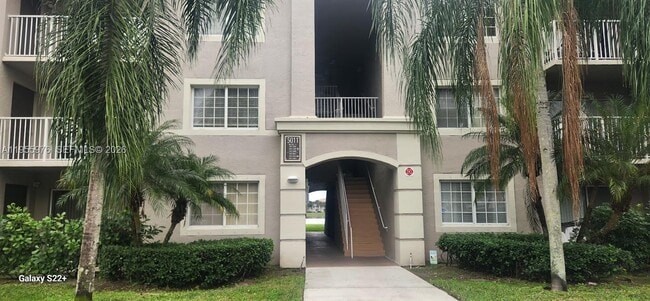 Photo - 5011 Wiles Rd Unit 306