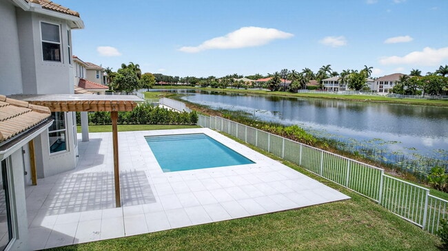 Building Photo - 11587 Manatee Bay Ln Rental